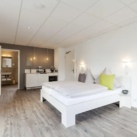 Boardinghouse Aparthotel 3*