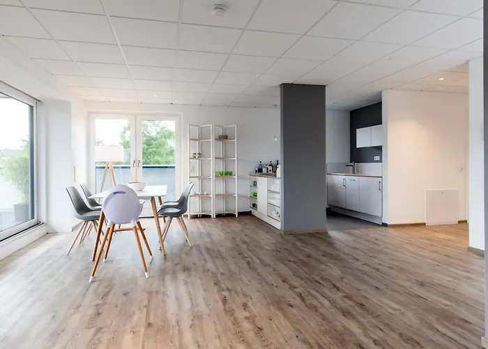 莫巴赫柏丁公寓式酒店 3*